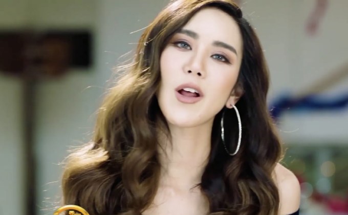 “ขนมจีน” คัมแบ็กในรอบ 4 ปี ส่งเพลง “กระแสน้ำตา” ติด TRENDING อันดับ 1