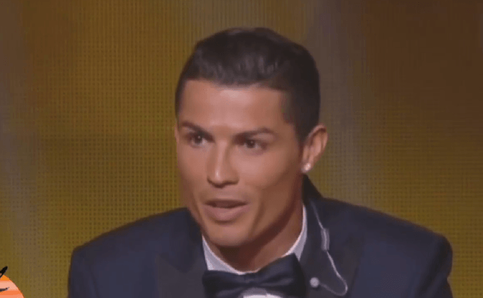 อังกฤษฮิตตั้งชื่อลูกว่า “โรนัลโด้” มากกว่า “เมสซี่”