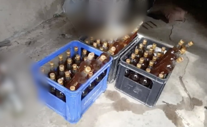 ลักลอบผลิตน้ำผึ้งปลอมบรรจุขวด