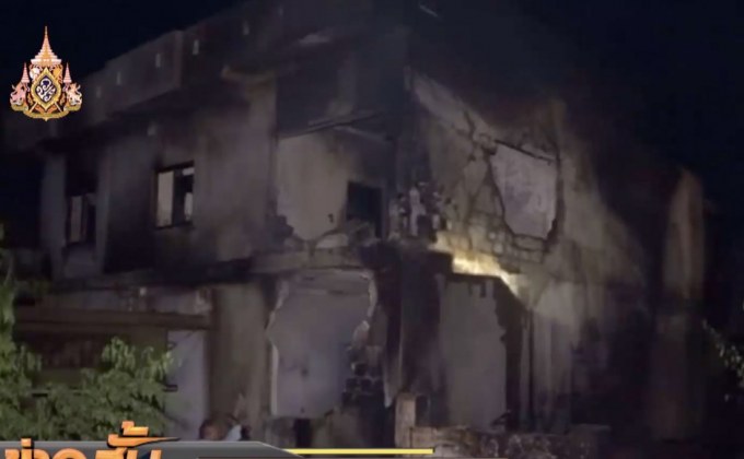 เครื่องบินทหารปากีสถานตกในย่านที่พักอาศัย