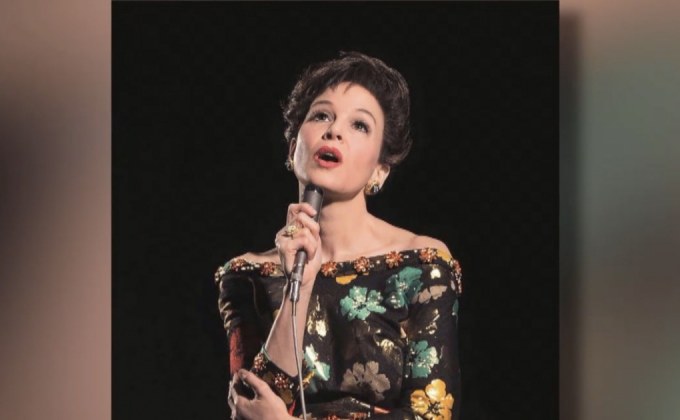 โฉมแรก “เรเน่ เซลเวเกอร์” ในมาดตำนาน “จูดี้ การ์แลนด์”