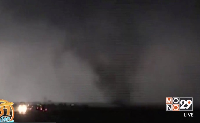 พายุทอร์นาโดก่อตัวในรัฐโอคลาโฮมาของสหรัฐฯ