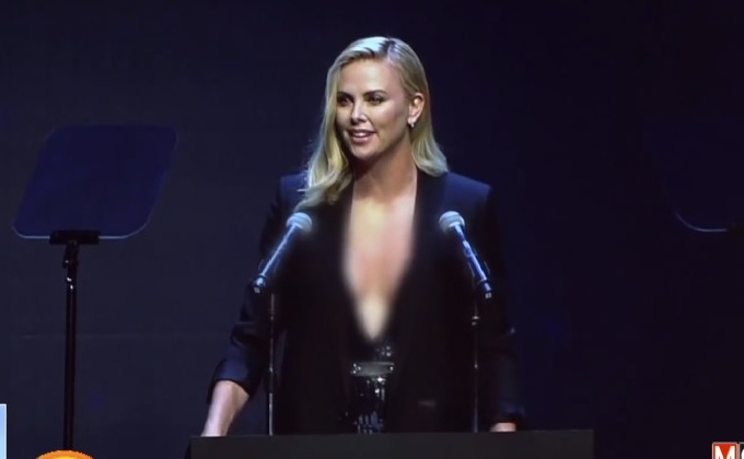 ชาร์ลิซ เธอรอน แนะวิธีแก้ปัญหาโรคเอดส์