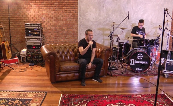 “ป้าง นครินทร์” เปิดใจเคยคิดหันหลังให้วงการเพลง