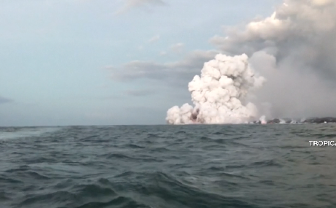 ภูเขาไฟ “คิลาเว” ปะทุลาวาใส่เรือท่องเที่ยว เจ็บ 23