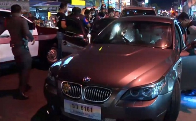 ตำรวจขอนแก่นปิดถนนล้อมจับพ่อค้ายาเสพติด