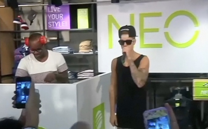 จีนแบน “จัสติน บีเบอร์”