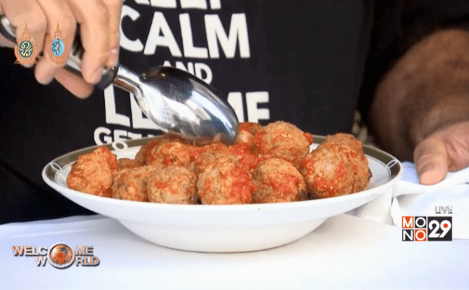 แข่งกินมีตบอลในสหรัฐฯระดมทุนช่วยเหยื่อแผ่นดินไหวในอิตาลี