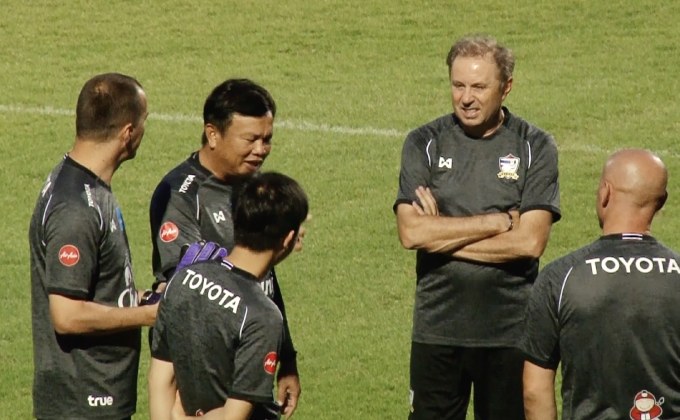 ส.บอลส่ง “ราเยวัช” บินเช็คฟอร์ม 3 สตาร์ไทยในเจลีก