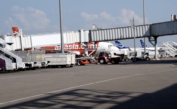 สายการบินรับมือพายุปาบึก