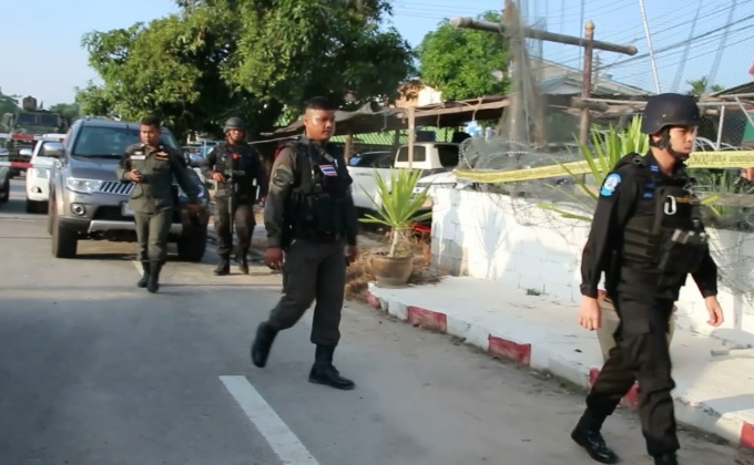 คนร้ายขว้างระเบิดใส่ป้อมตำรวจ