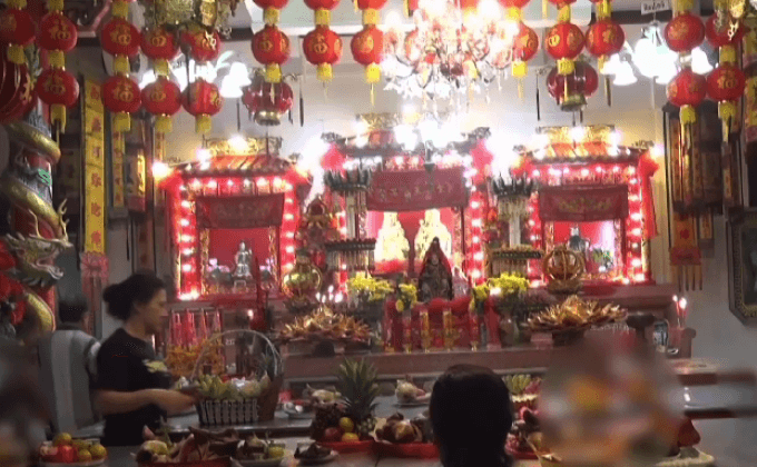 บรรยากาศวันไหว้เทศกาลตรุษจีน