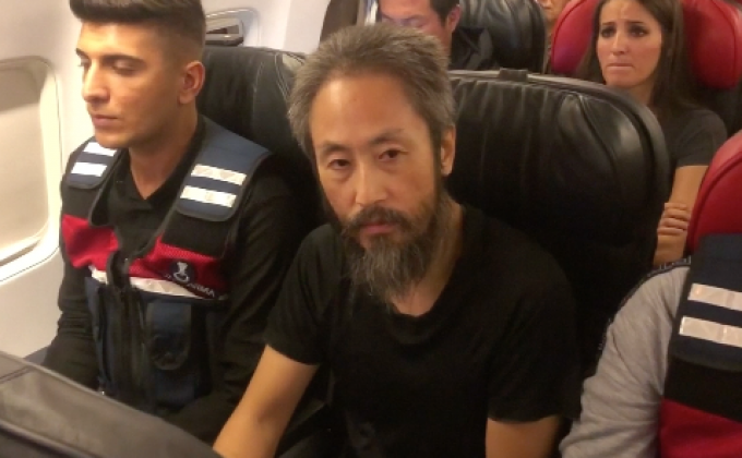 นักข่าวญี่ปุ่นที่ถูกจับในซีเรียดีใจที่ได้กลับบ้าน