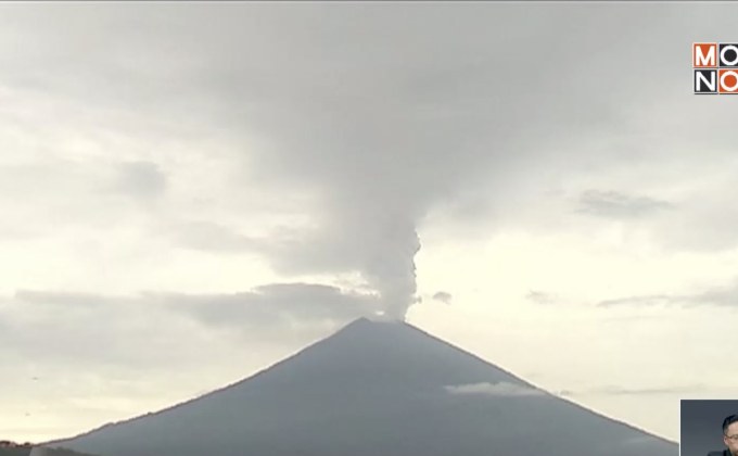 ภูเขาไฟอากุงส่งสัญญาณใกล้จะปะทุเต็มรูปแบบ