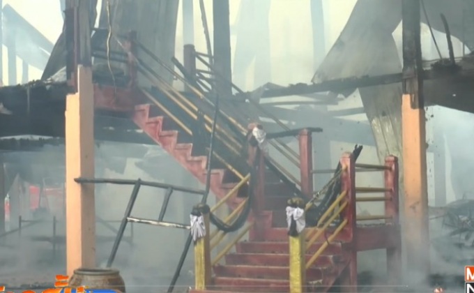 ไฟไหม้ศาลาวัดคู่เมืองวอดที่ จ.บุรีรัมย์