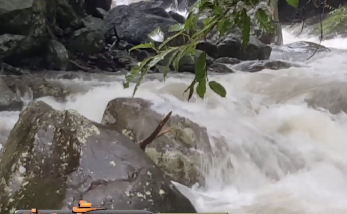 ปิดน้ำตกป่าละอู หลังฝนตกหนักน้ำป่าไหลหลาก