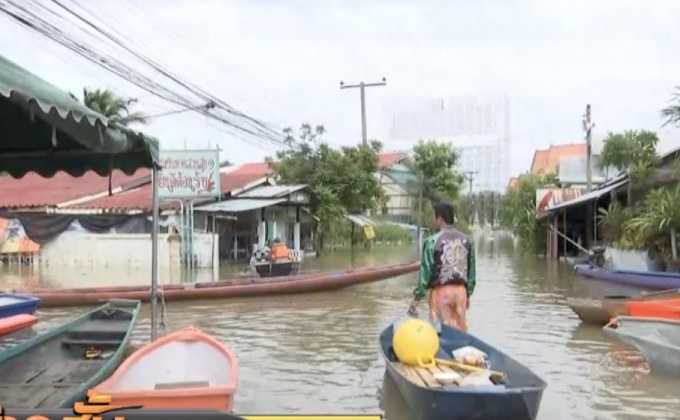 ชุมชนริมแม่น้ำ จ.อุบลฯ เร่งอพยพหลังน้ำมูลเพิ่มสูง