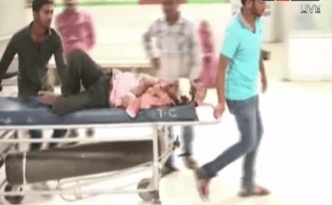 อุบัติเหตุรถบรรทุกชนรถบัสในอินเดีย