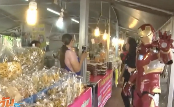 ซุปเปอร์ฮีโร่บุกกรุงเก่า ชวนเที่ยวชมตลาด