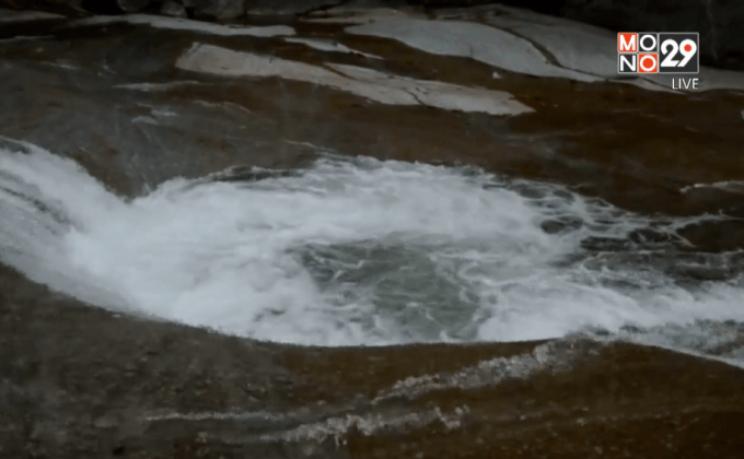 ปิดป้ายห้ามเล่นน้ำวนบนน้ำตกพรหมโลก