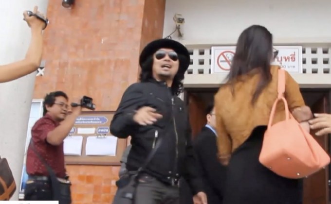 “เสก โลโซ” ยืนยันไม่หนักใจคดียิงปืนขึ้นฟ้า