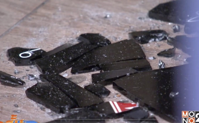 ทะเลาะกับเพื่อนทุบกระจกจนบาดมือเสียชีวิต