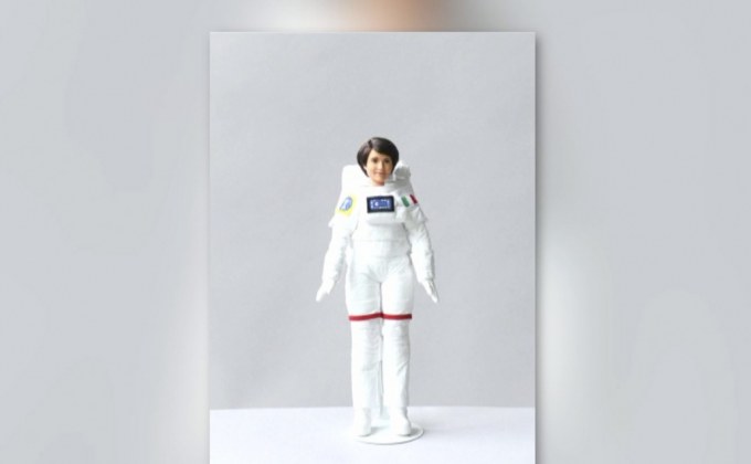 ​บาร์บี้รุ่นใหม่! อาชีพ “นักบินอวกาศหญิง”