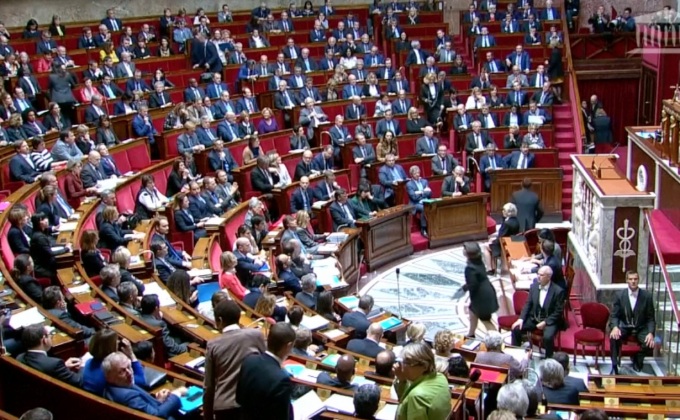 สภาล่างฝรั่งเศสผ่านร่างกฎหมายความมั่นคงใหม่