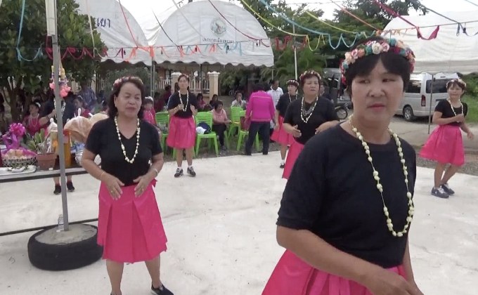 รำวงย้อนยุคผู้สูงอายุ 2 จังหวัดพะเยา-เชียงใหม่