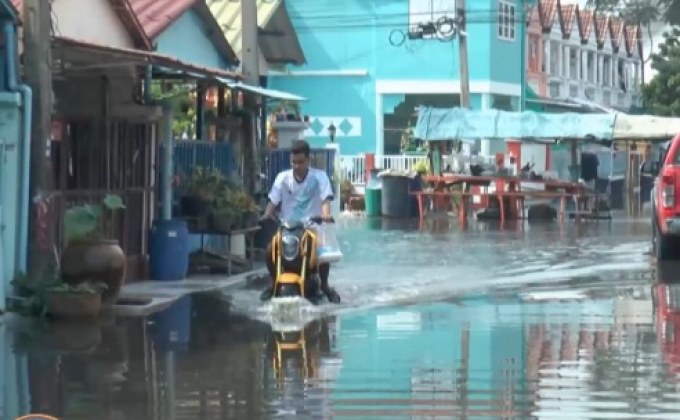 ชาวสมุทรปราการวอนช่วยน้ำท่วมเรื้อรัง