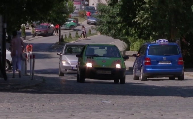 โคโซโวสร้างรถยนต์พลังงานไฟฟ้า