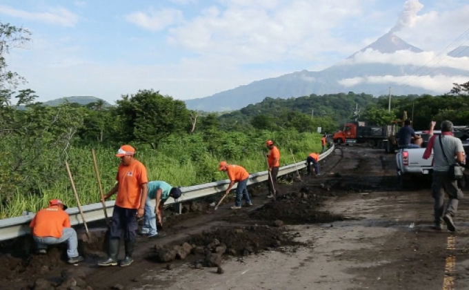 ​กัวเตมาลายังคงค้นหาร่างผู้สูญหายจากเหตุภูเขาไฟปะทุ