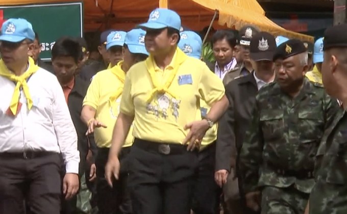 นายกฯ บินด่วน ‘ภูเก็ต-เชียงราย’ ให้กำลังใจผู้ประสบภัย