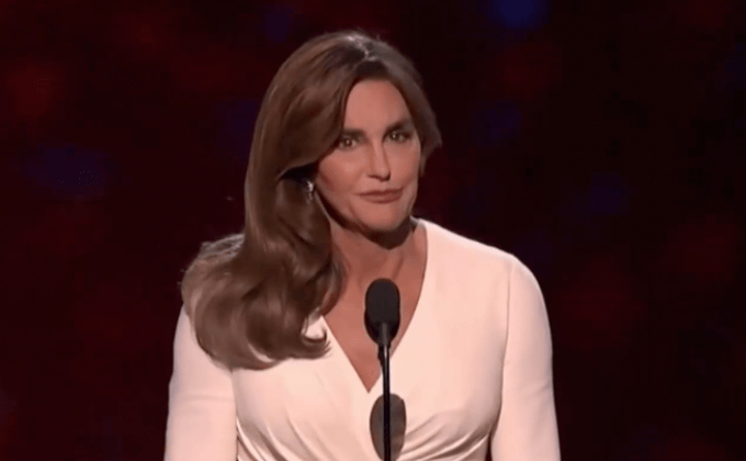 คนดังออกตัวสนับสนุน ออสการ์เปิดตัวนโยบายรณรงค์ดาราข้ามเพศ