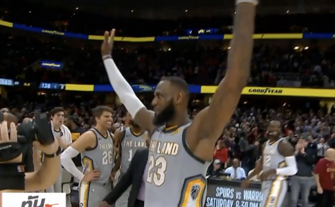 สนามแทบแตก “คิงเจมส์” ชู้ตสยบ “ที-วูล์ฟส” วินาทีท้าย