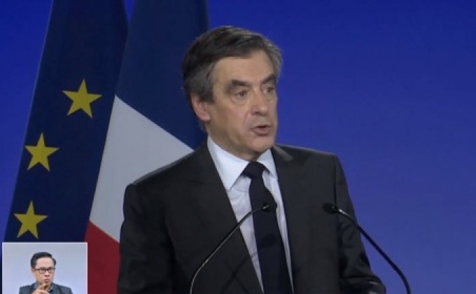 ตำรวจฝรั่งเศสค้นสำนักงานตัวเก็งชิง ปธน.