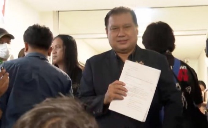 ร้อง ปอท.ตรวจสอบเพจแหม่มโพธิ์ดำ