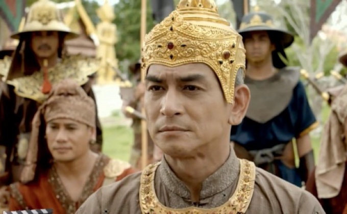 พระมหาธรรมราชา มหากษัตริย์ ผู้ปิดทองหลังพระ