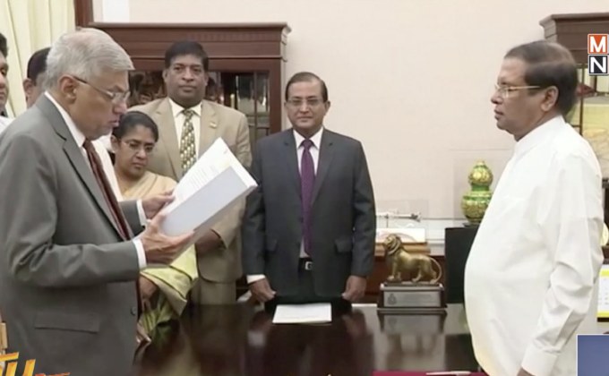 นายกฯ ศรีลังกา กลับเข้ามารับตำแหน่งอีกครั้ง