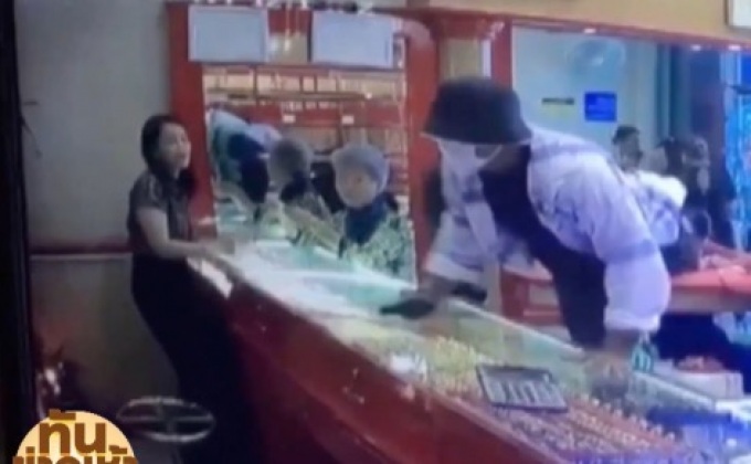 ตั้งค่าหัว 1 แสนบาท แจ้งเบาะแสโจรจี้ชิงทองหาดใหญ่