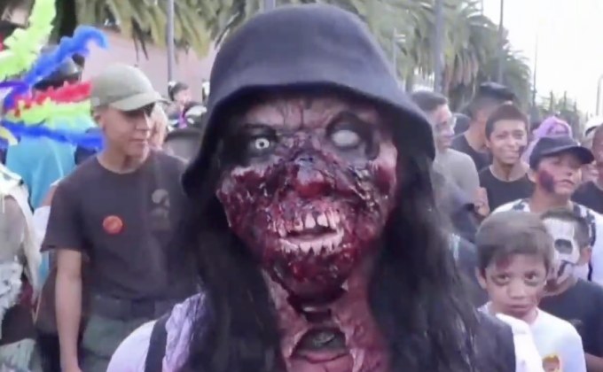 ขบวนพาเหรด “ซอมบี้” ในเม็กซิโก