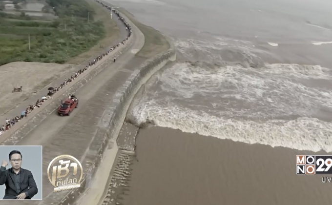 นักท่องเที่ยวแห่ชมปรากฏการณ์คลื่นทะเลหนุนในจีน