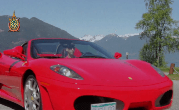 การท่องเที่ยวด้วยซูเปอร์คาร์ในแคนาดา