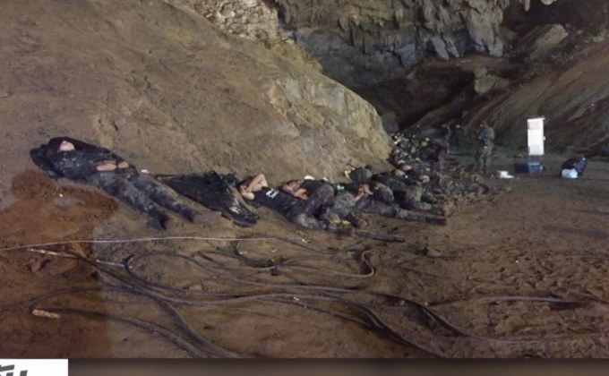 ชื่นชมเจ้าหน้าที่กิน-นอนในถ้ำ ลุยภารกิจช่วยทีมหมูป่า