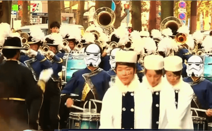 ขบวนพาเหรดวันฮัลโลวีนในญี่ปุ่น