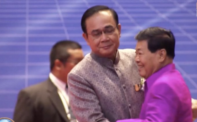 “บิ๊กตู่” เปิดงานวันครูปลุก “อย่ามองแค่เป็นอาชีพ”