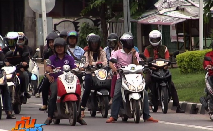 รัฐปัดออก ม.44 ห้ามซ้อน จยย.เกิน 2 คน