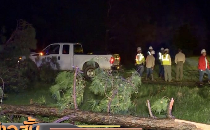ทอร์นาโดพัดเข้าถล่มรัฐทางตะวันออกเฉียงใต้สหรัฐฯ