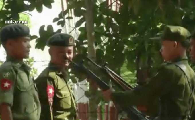 กองทัพเมียนมาปล่อยตัวทหารอายุน้อย 53 คน