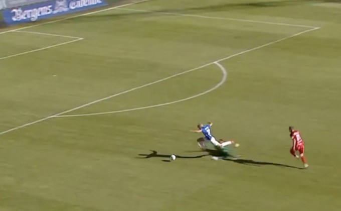 “เออร์ลิ่ง เบราท์ ฮาลันด์” ดาวรุ่งแห่งวงการลูกหนังยุโรป